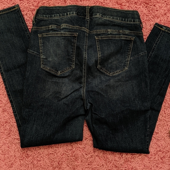 Torrid Bombshell Skinny Jeans - Picture 4 of 4